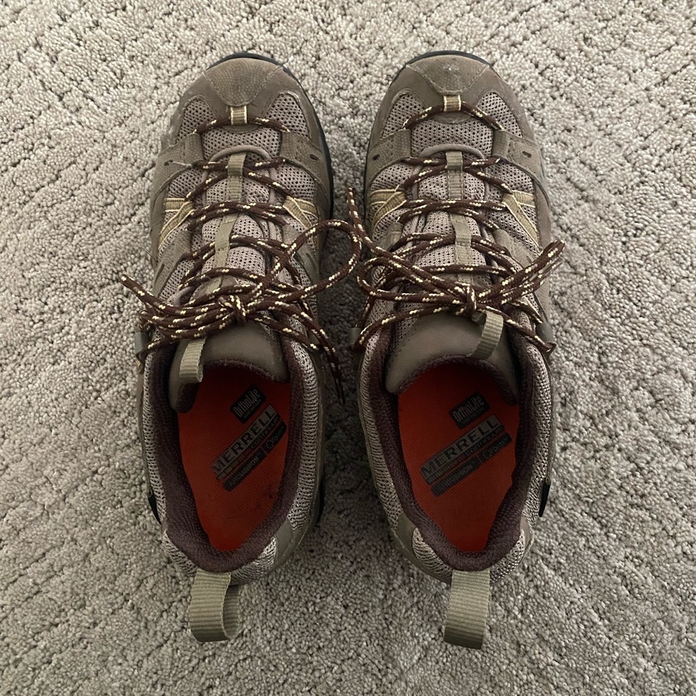 Merrell gore tex women’s hiking shoes